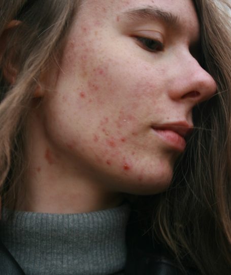 A photo of a woman